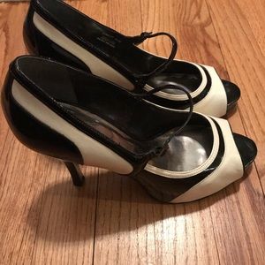 Carlos adorable women’s high heel pumps